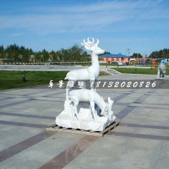 公園小鹿雕塑，廣場(chǎng)石頭鹿