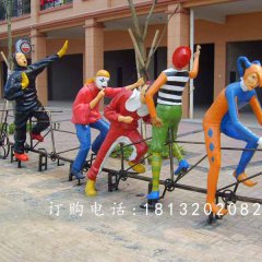 玻璃鋼小丑騎車(chē)雕塑，玻璃鋼卡通人物雕塑