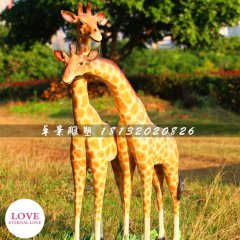 公園長(zhǎng)頸鹿雕塑，玻璃鋼動(dòng)物雕塑