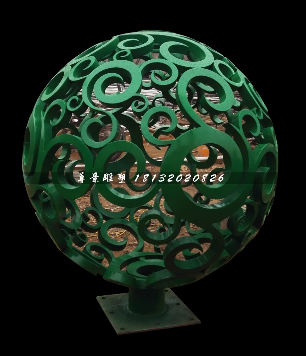 甘肅客戶定制的不銹鋼鏤空球雕塑