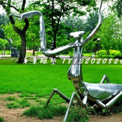 不銹鋼螳螂雕塑，昆蟲雕塑