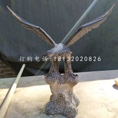 老鷹石雕，青石雄鷹