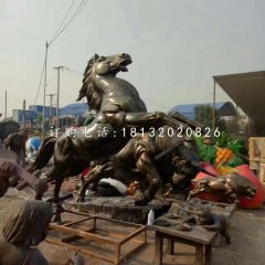 廣場仿銅馬，玻璃鋼馬雕塑