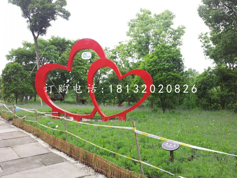 愛心雕塑,不銹鋼景觀雕塑