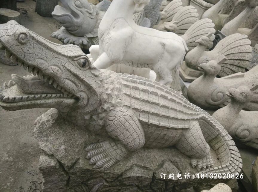 鱷魚石雕，大理石鱷魚雕塑 (1).jpg