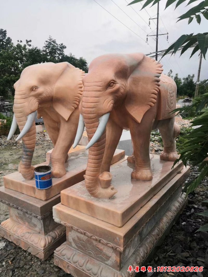 晚霞紅大象石雕