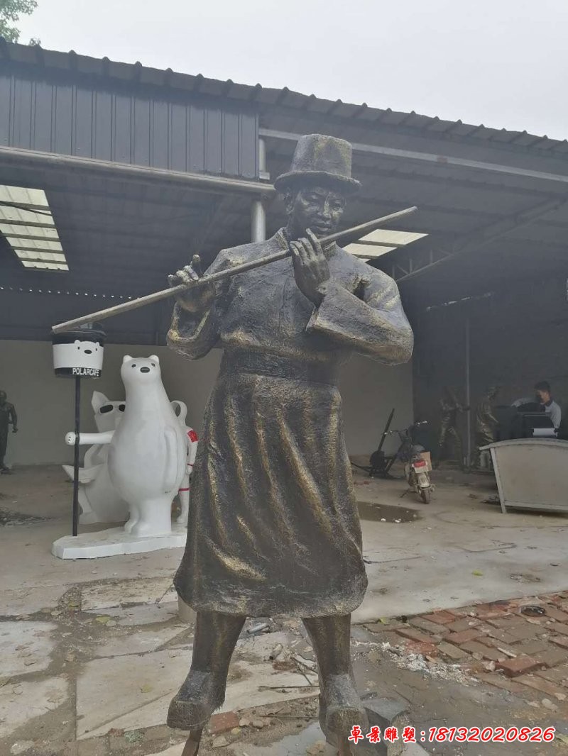 少數(shù)民族吹笛人物銅雕