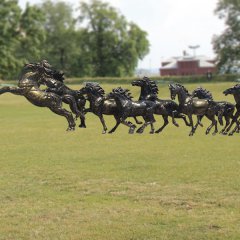 玻璃鋼奔馬雕塑，玻璃鋼動(dòng)物雕塑