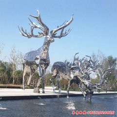 不銹鋼城市鏤空動物鹿