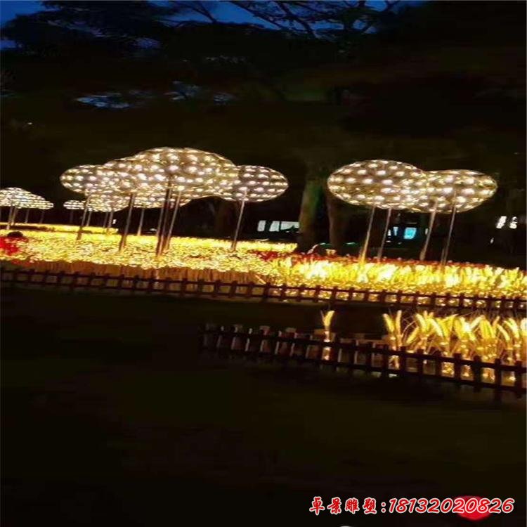 不銹鋼發(fā)光祥云雕塑