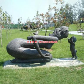 母愛人物銅雕塑