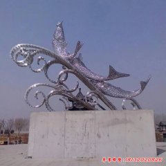 廣場雕塑魚型