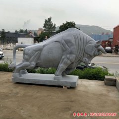 牛的動(dòng)物雕塑