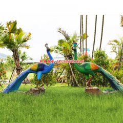 玻璃鋼孔雀雕塑